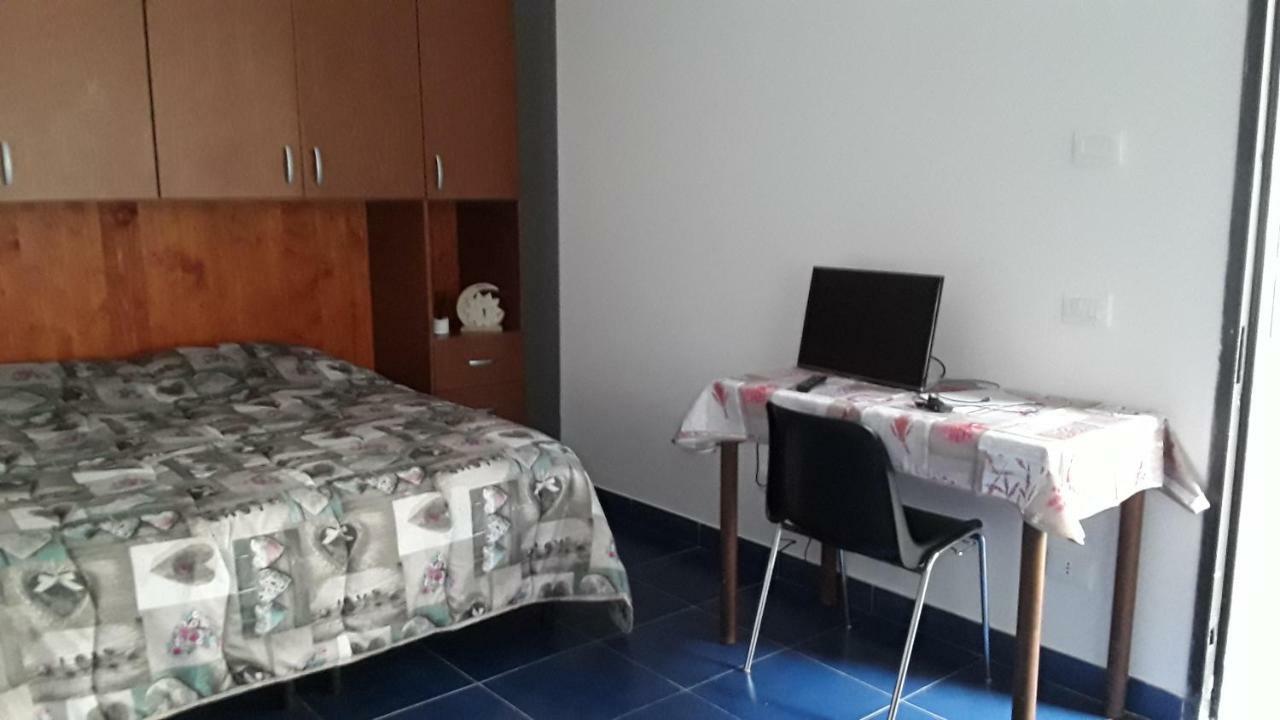 Archimede Appartement Pavia Buitenkant foto